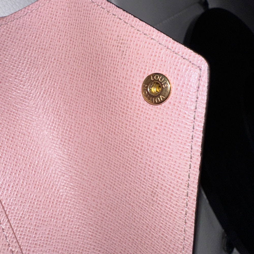 Louis Vuitton Brown Monogram Wallet with Pink Button - Picture 2 of 7